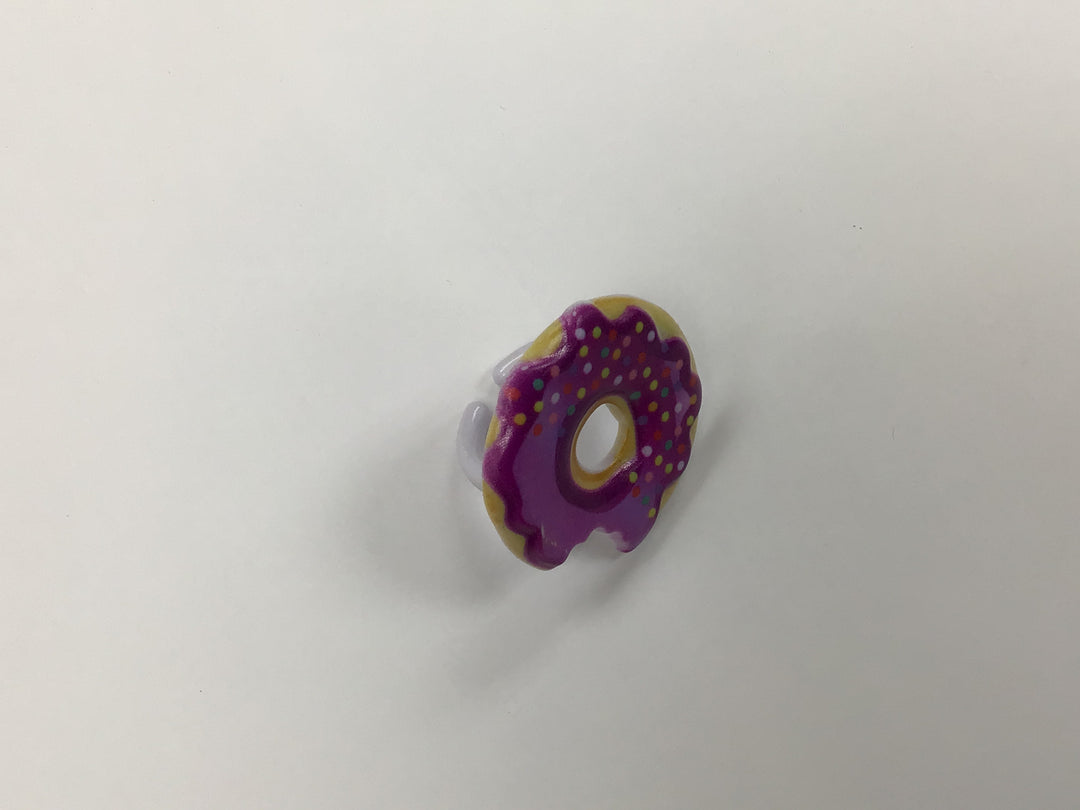 DONUT CUPCAKE RING